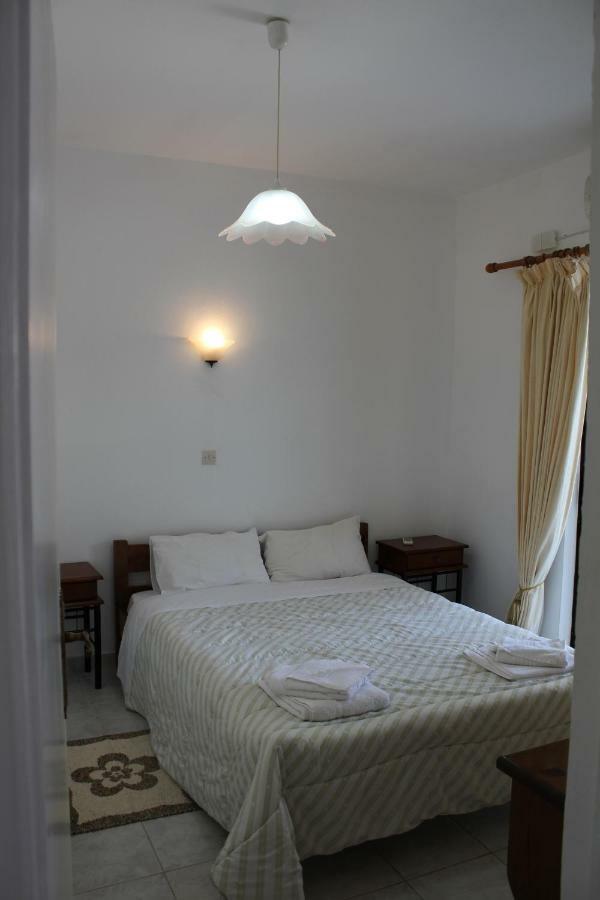 Rodis Studios Планос Номер фото