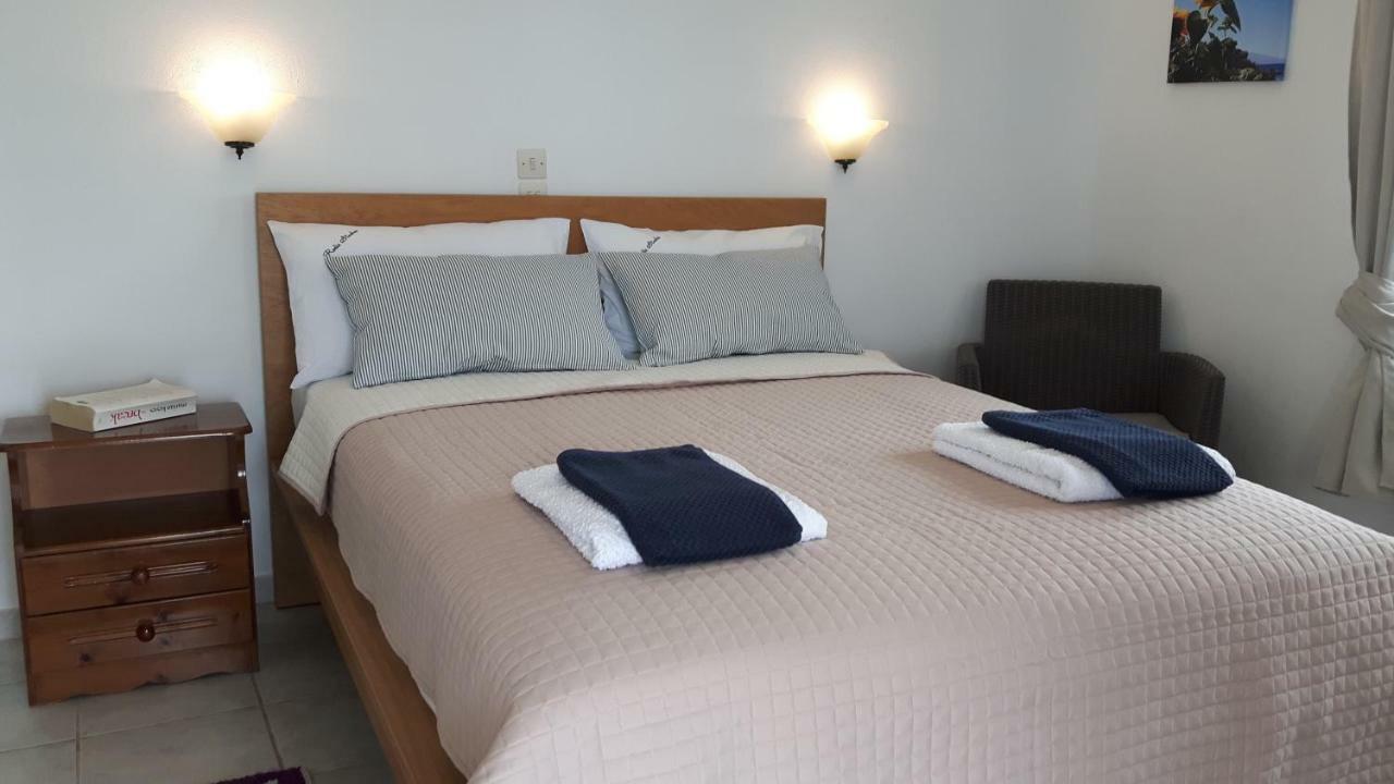 Rodis Studios Планос Екстер'єр фото